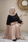 شومیز مشکی پرچین